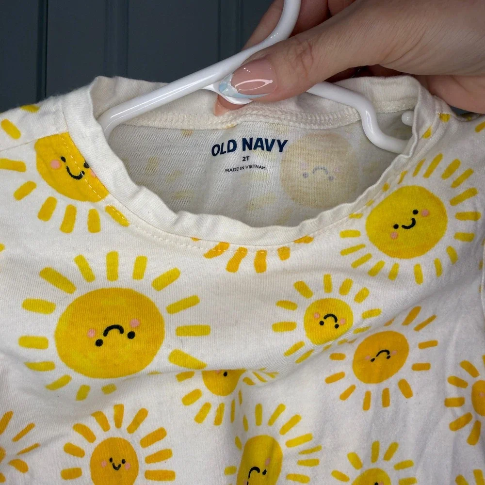 Old‎ Navy Toddler Girls Happy Sun Print Short Sleeve T-Shirt Size 2T
